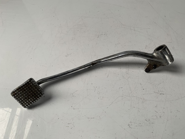 KAWASAKI H1.500SS  リアブレーキペダル