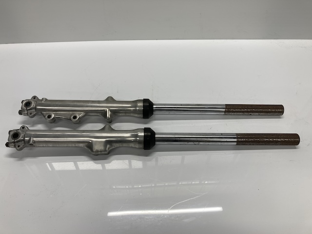 SUZUKI GT380  フロントフォーク