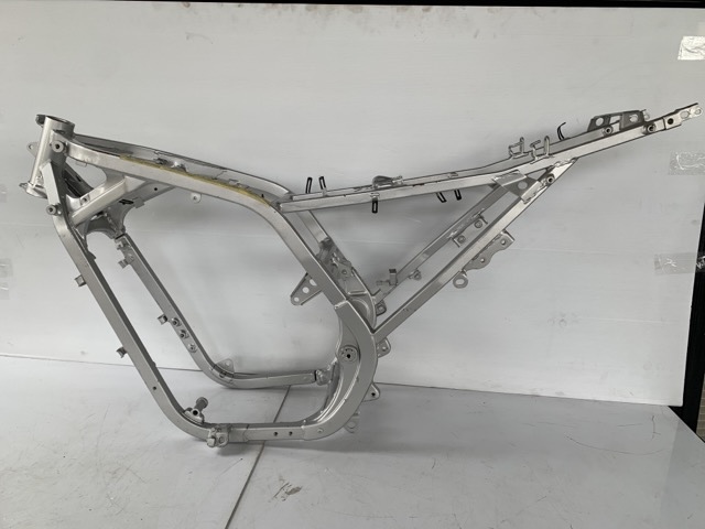 HONDA CBR400F  フレーム