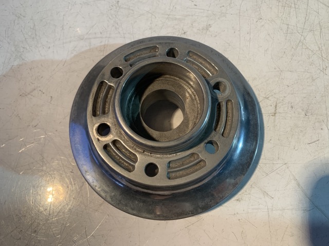 SUZUKI GT550.GT750  スプロケットタワー