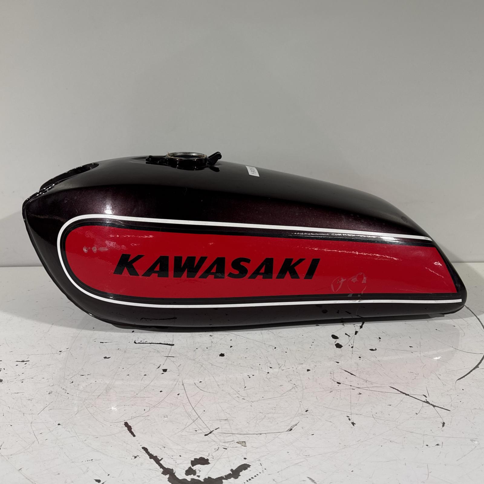 KAWASAKI 500SS / KH500 ガソリンタンク カワサキ