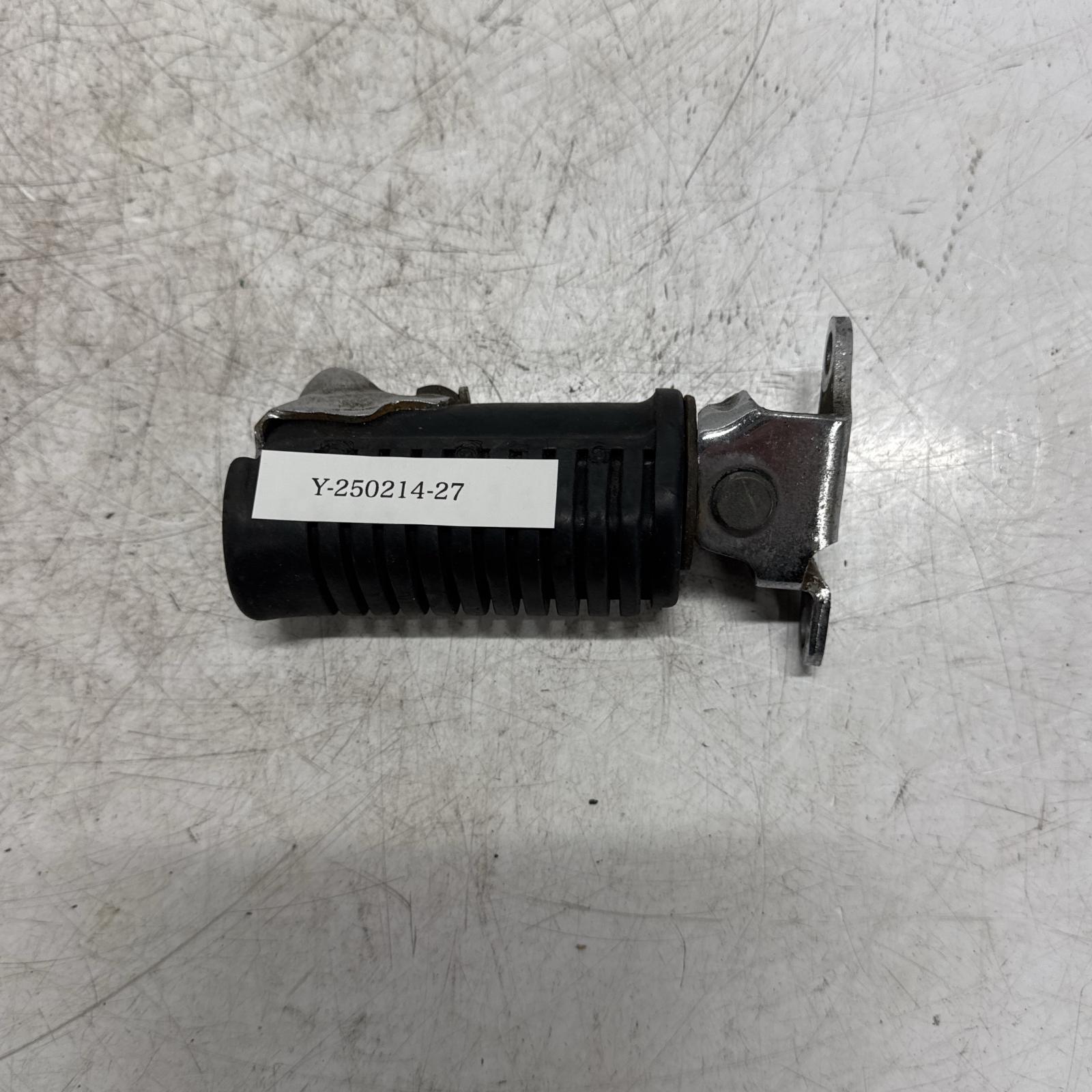 HONDA CBX400F　CBX550F フロント　ステップ左 ホンダ