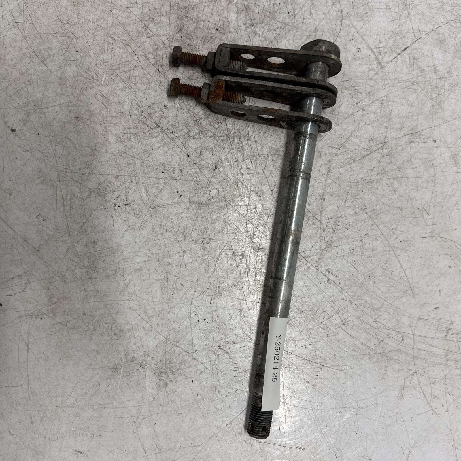 KAWASAKI 500SS リヤ　アクスルシャフト カワサキ