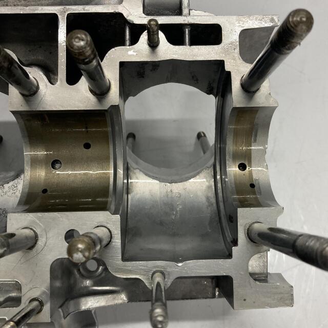 KAWASAKI 500SS クランクケース、上下 カワサキ