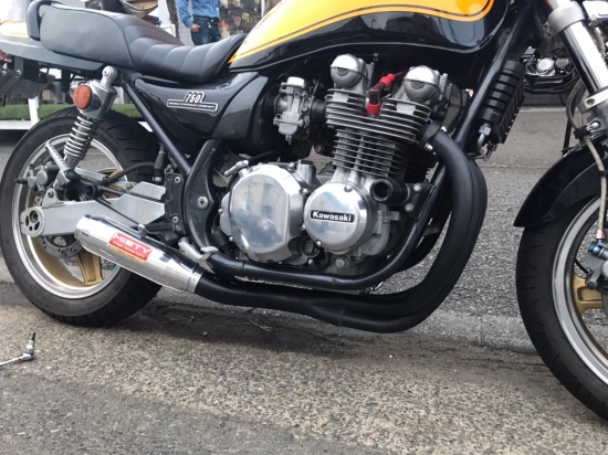 ゼファー750用　MID-KNIGHT モナカマフラー　アルミ　MISTY 鉄管 ミスティ MISTY ゼファー750 ミッドナイトモナカマフラー