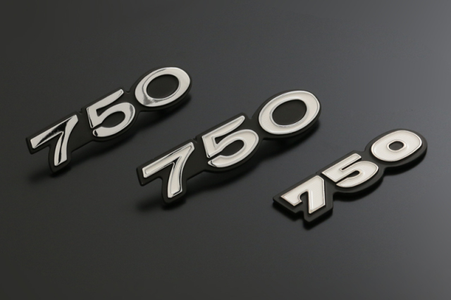 ■750サイドカバーエンブレム (H2C)