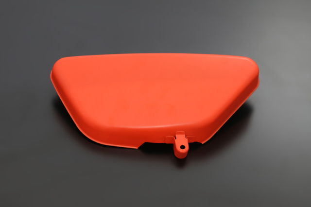 ■H2サイドカバー左