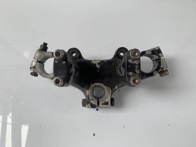 SUZUKI GT380 トップブリッジ スズキ [A-230915-2-10-GT380] SUZUKI GT380 トップブリッジ