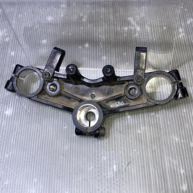 SUZUKI GSX-R400 トップブリッジ純正 GSX-R GSXR400 (C-24-0920-5-21
