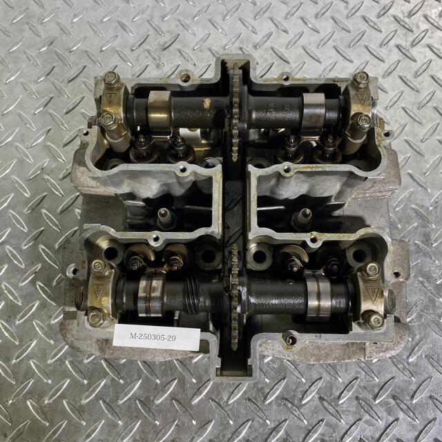 SUZUKI GSX400E シリンダーヘッド ASSY スズキ