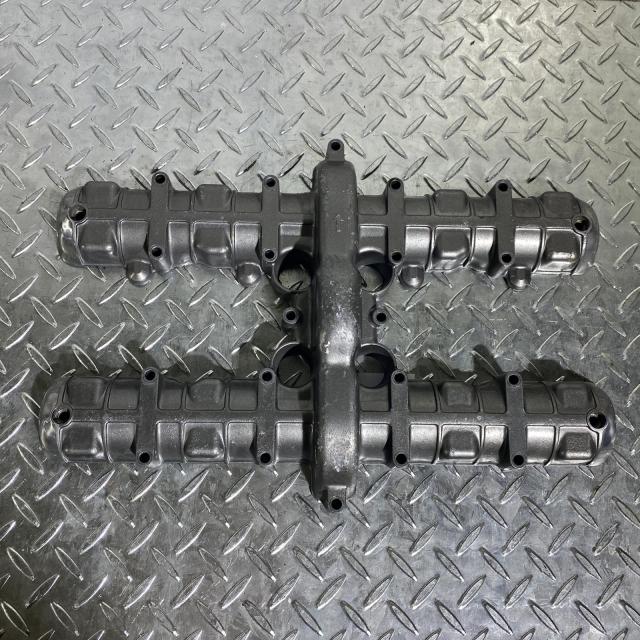 KAWASAKI ゼファー750 シリンダーヘッドカバー カワサキ