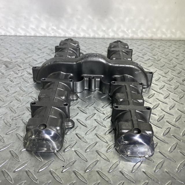 KAWASAKI ゼファー750 シリンダーヘッドカバー カワサキ