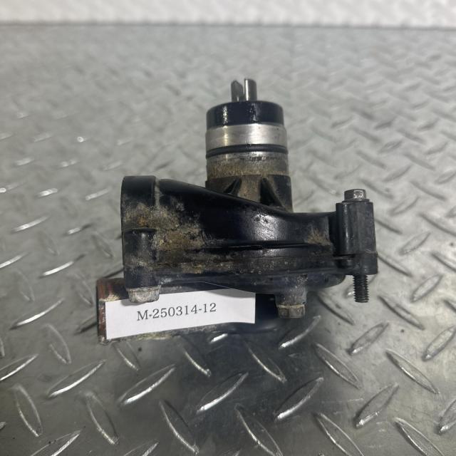 カワサキ　GPZ400R ウォーターポンプ KAWASAKI GPZ1000RX ウォーターポンプ カワサキ