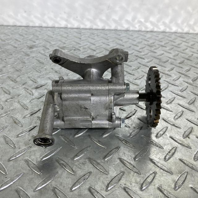 HONDA CBX400F オイルポンプ ホンダ [M-250325-3] HONDA CBX400F オイルポンプ ホンダ