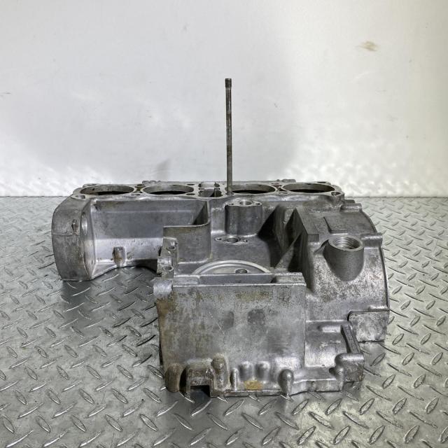 KAWASAKI Z1 クランクケース 上側 カワサキ [M-250325-30] KAWASAKI Z1 クランクケース 上側 カワサキ