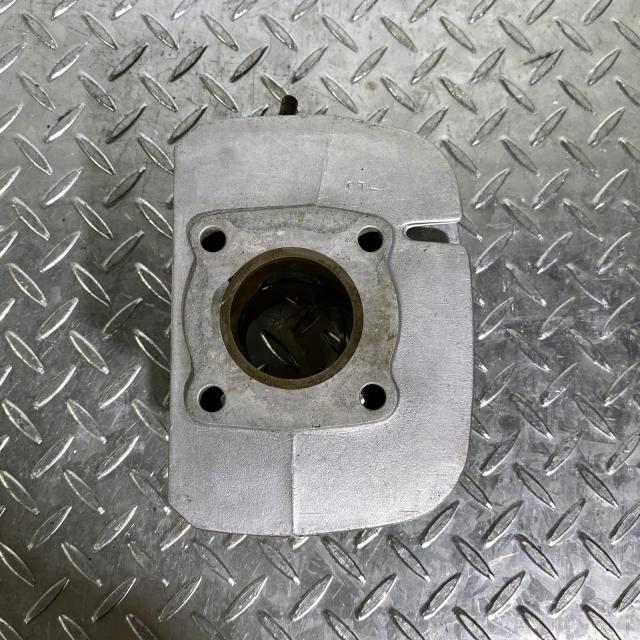 KAWASAKI KH250 シリンダー 1番 カワサキ [M-250325-59]