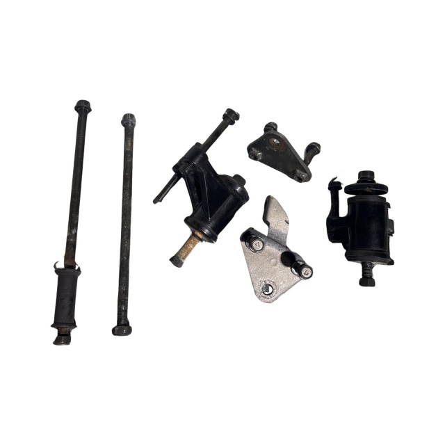 KAWASAKI Z750GP エンジンマウントボルト セット カワサキ [M-250407-50] KAWASAKI Z750GP エンジンマウントボルト セット カワサキ