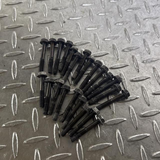 KAWASAKI Z750GP シリンダーヘッドカバー カワサキ