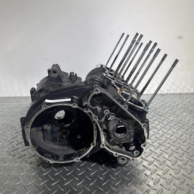 HONDA CBX550F クランクケース ホンダ [M-250328-35] CB250R エンジン