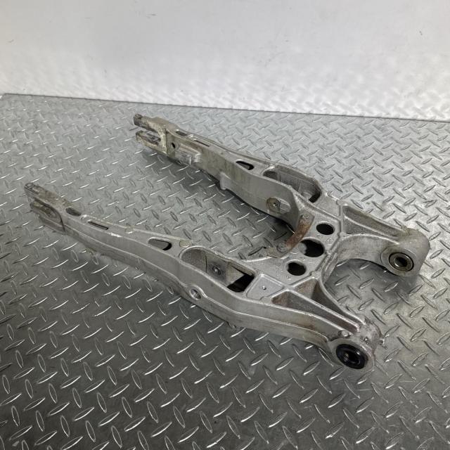 HONDA CBX400F/CBX550F スイングアーム ホンダ [M-250401-45] HONDA CBX400F/CBX550F スイングアーム ホンダ