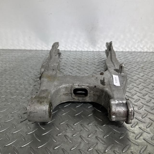 HONDA CBX400F/CBX550F スイングアーム ホンダ [M-250401-45] HONDA CBX400F/CBX550F スイングアーム ホンダ