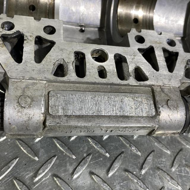 gt380 クランクケース GT380の腰下クランクケースの組付けです！！ | ZUMAのブログ