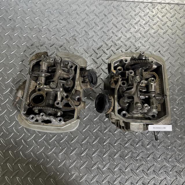 HONDA スティード600 シリンダーヘッド ASSY ホンダ [M-250411-38