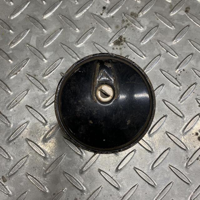 SUZUKI GSX400F ガソリンタンクキャップ スズキ