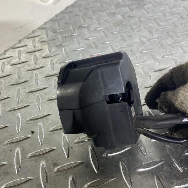 HONDA フュージョン ハンドルスイッチボックス 右 ホンダ