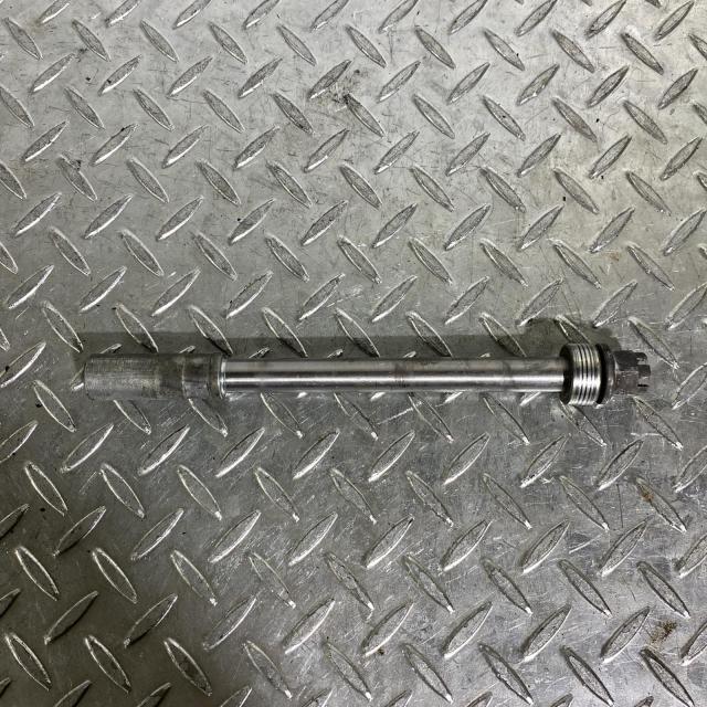 HONDA CB400T/CB250T フロントアクスルシャフト ホンダ [M-250417-53] HONDA CB400T/CB250T フロントアクスルシャフト ホンダ