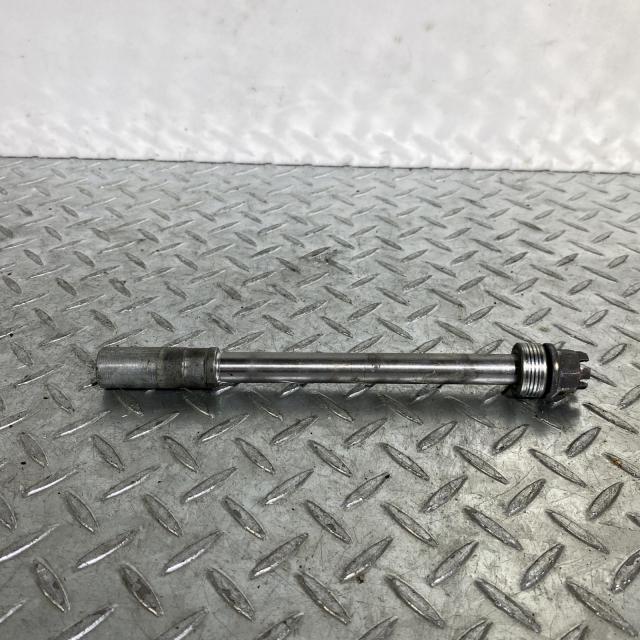 HONDA CB400T/CB250T フロントアクスルシャフト ホンダ [M-250417-53] HONDA CB400T/CB250T フロントアクスルシャフト ホンダ