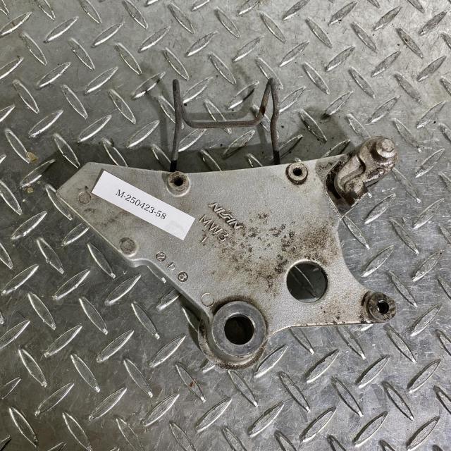 HONDA CB400SF リアキャリパー ホンダ [M-250423-1] ホンダ（HONDA） CB400SF リアブレーキキャリパー 純正 中古 バイク