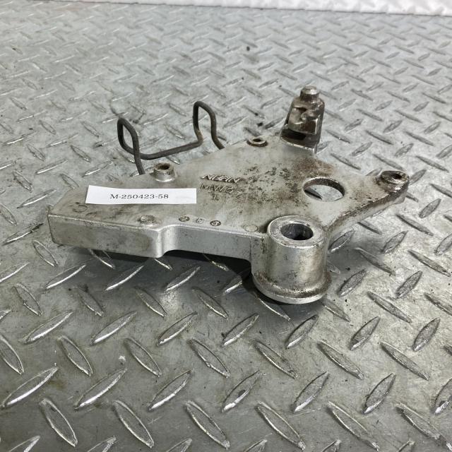 HONDA CB400SF リアキャリパー サポート ホンダ