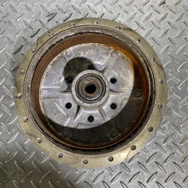 SUZUKI GT380 リアホイール ハブ スズキ