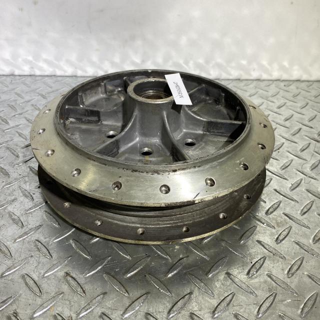 SUZUKI GT380 リアホイール ハブ スズキ