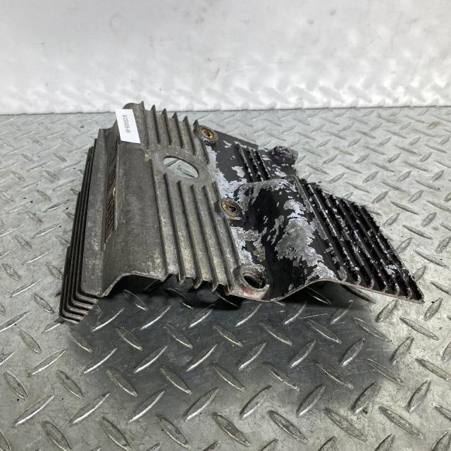 SUZUKI GT380 ラムエアーカバー 右側 スズキ