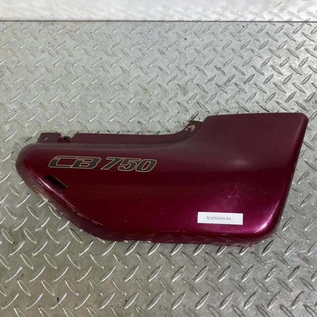 CB750 RC42サイドカバー 新品 ホンダ CB750 RC42 サイドカバー 左右セット HONDA シルバー