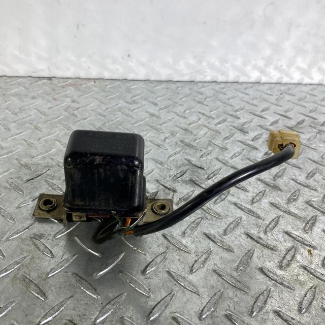 SUZUKI GT380 レギュレター スズキ
