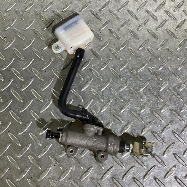 HONDA CB250R リアマスターシリンダー ホンダ [M-250513-17] HONDA CB250R リアマスターシリンダー ホンダ