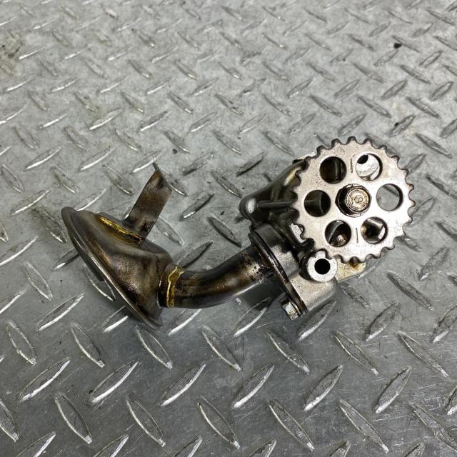HONDA CB400SF NC31 オイルポンプ ホンダ [M-250519-8] HONDA CB400SF NC31 オイルポンプ ホンダ
