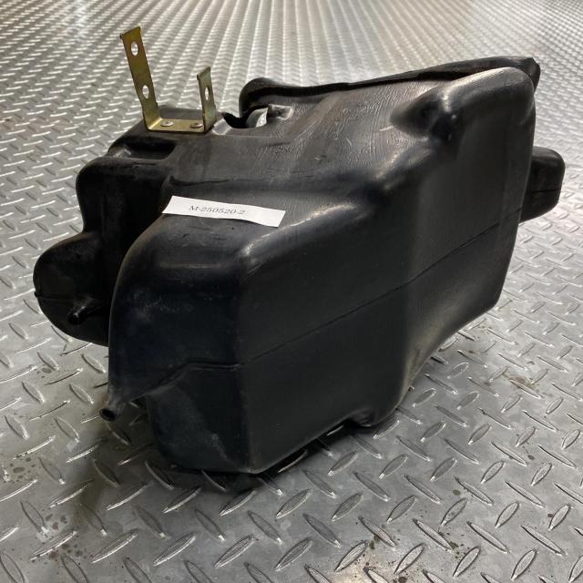 HONDA CB400SF NC31 エアクリーナーボックス ホンダ [M-250520-2] HONDA CB400SF NC31 エアクリーナーボックス ホンダ