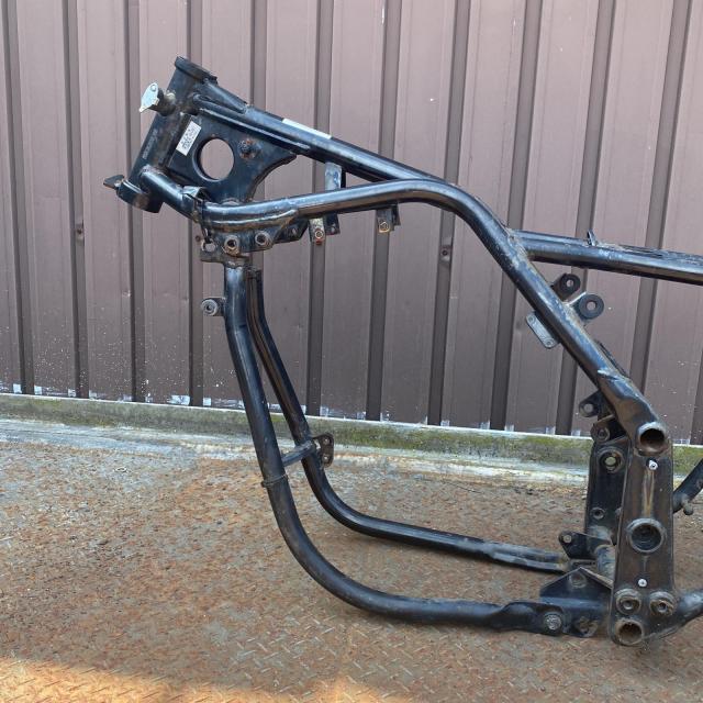KAWASAKI エリミネーター250 フレーム 書類無し カワサキ [M-250520-64] KAWASAKI エリミネーター250 フレーム 書類無し カワサキ