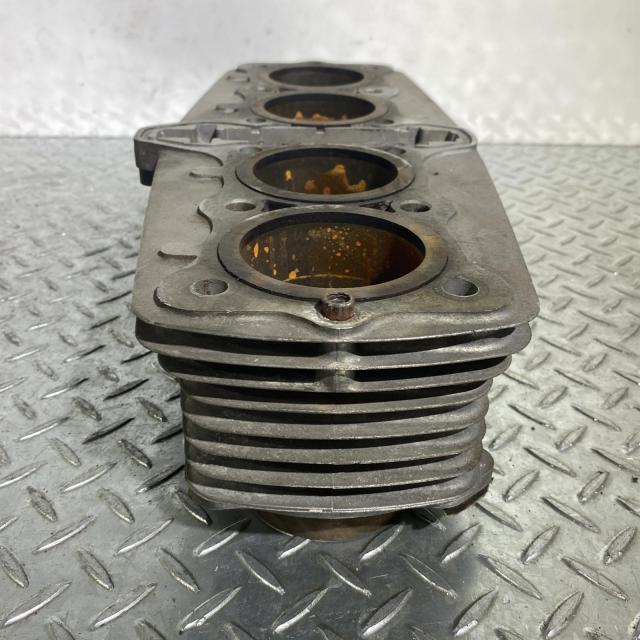 KAWASAKI Z1000 シリンダー カワサキ [M-250527-58] KAWASAKI Z1000 シリンダー カワサキ