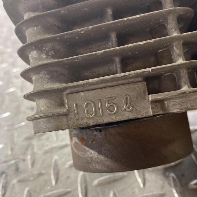 KAWASAKI Z1000 シリンダー カワサキ [M-250527-58] KAWASAKI Z1000 シリンダー カワサキ