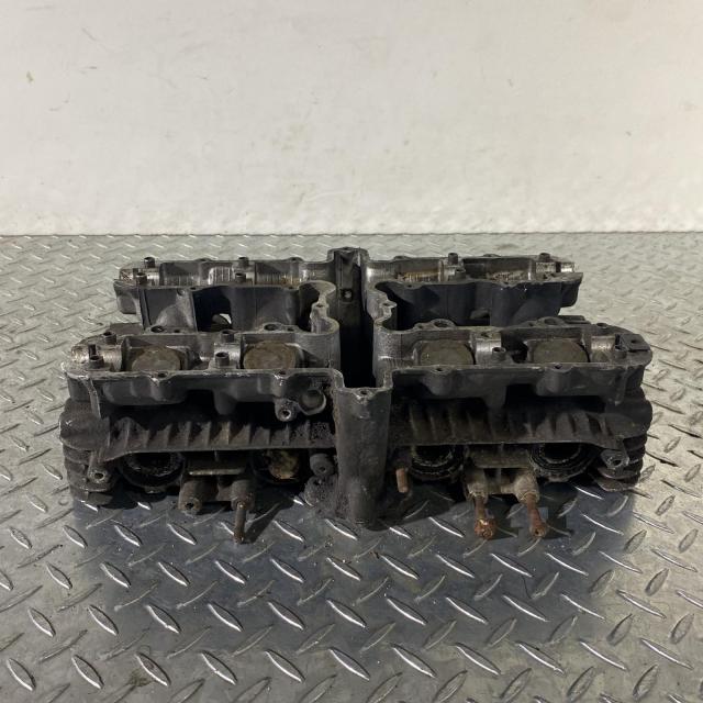 KAWASAKI Z400FX/Z400J/Z550FX シリンダーヘッド カワサキ