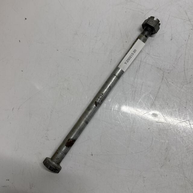 YAMAHA RD350 リヤ　アクスルシャフト ヤマハ
