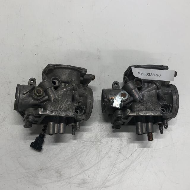 HONDA CBX550F キャブレター　2，3　　52B（A）YKオ ホンダ