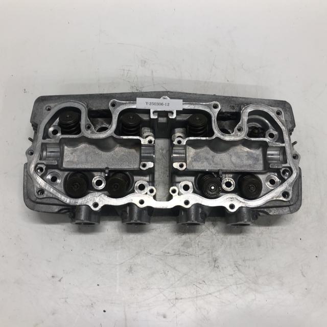 HONDA CB400FOUR シリンダーヘッド ホンダ