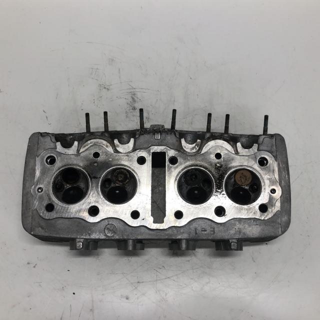 HONDA CB400FOUR シリンダーヘッド ホンダ