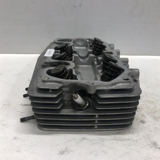 HONDA CB400FOUR シリンダーヘッド ホンダ